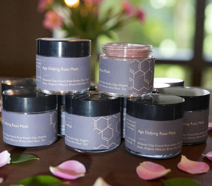 Organic Botanical Clay Face Mask – Detox, Brighten & Rejuvenate Naturally